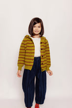 PLEATED STRIPED JEANS