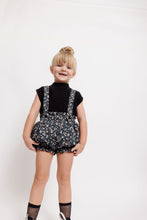 FLORAL SUSPENDER SHORTS