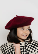 MAROON BERET