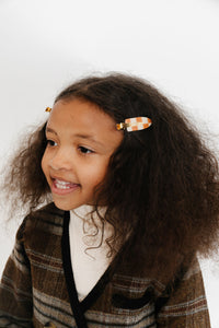 CAMEL AND WHITE CHECKERBOARD BRASS HAIR CLIP